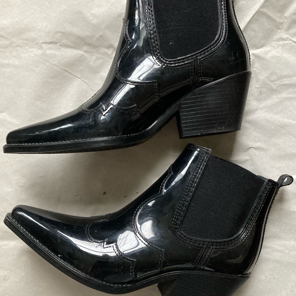 Sam Edelman Shoes - Sam Edelman Winona Rain Western-Style Ankle Boots